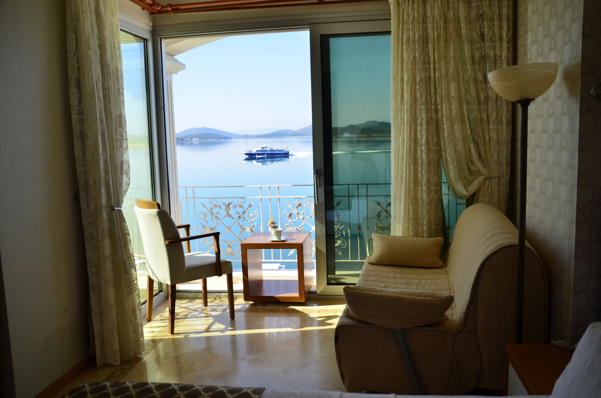 Cunda Kivrak Hotel Ayvalik Bagian luar foto