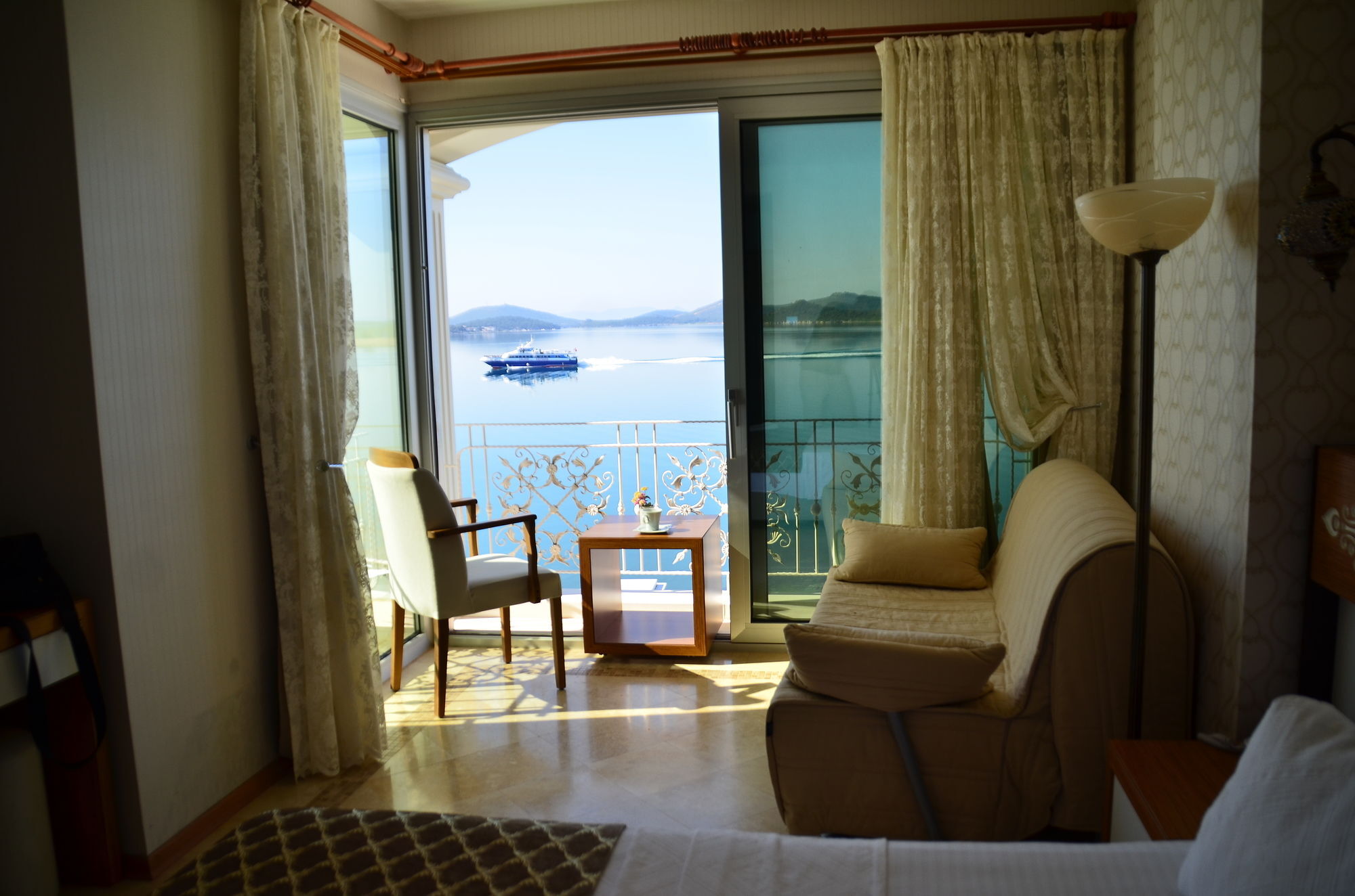 Cunda Kivrak Hotel Ayvalik Bagian luar foto